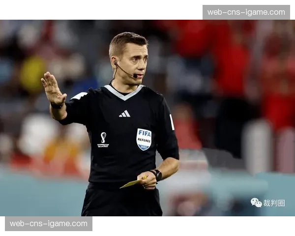 评论:VAR再次成为焦点,兰斯对阵克莱蒙特点球判罚引争议 评论:VAR再次成为焦点,兰斯对阵克莱蒙特点球判罚引争议
