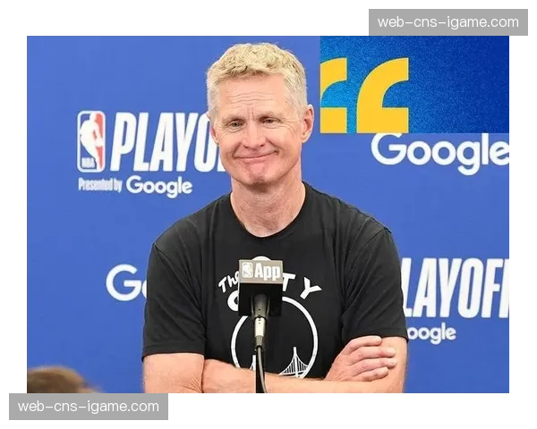 勇士迎战太阳前瞻:库里、布克后场对决或将决定附加赛席位 勇士迎战太阳前瞻:库里、布克后场对决或将决定附加赛席位